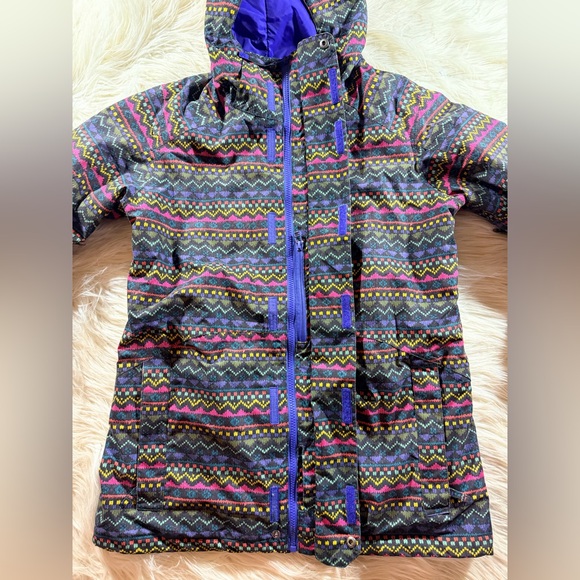 Burton Women’s DryRide Horizon Colorful Aztec Hooded Insulated Jacket - Picture 4 of 12
